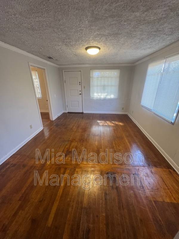 House for rent at 1026 W 41st St, Savannah, GA 31415