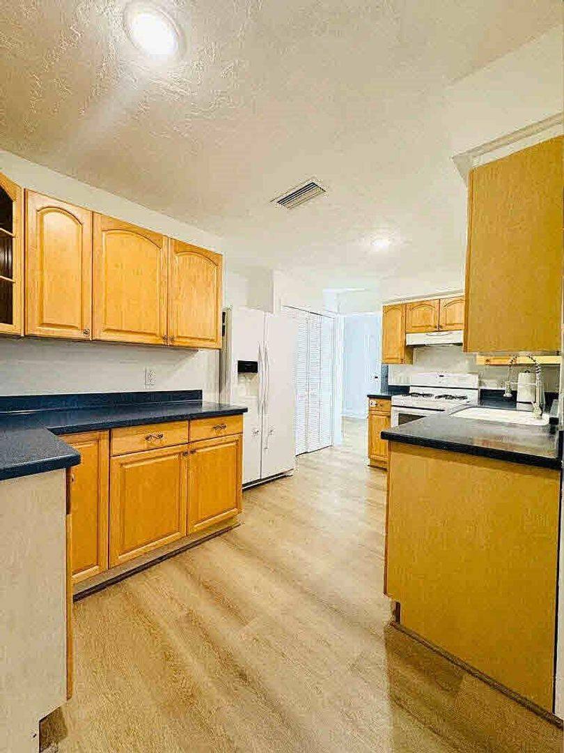 House for rent at 9171 NW 26th St, Fort Lauderdale, FL 33322