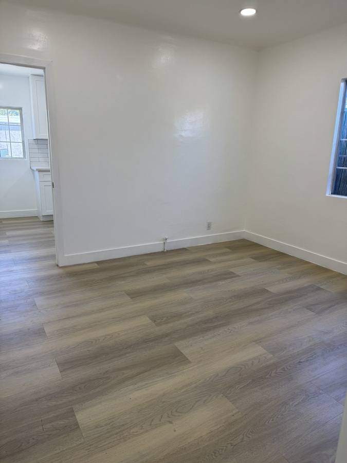 Townhouse for rent at 1003 N Clement St, Los Angeles, CA 90022