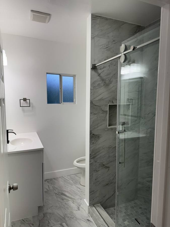 Townhouse for rent at 1003 N Clement St, Los Angeles, CA 90022