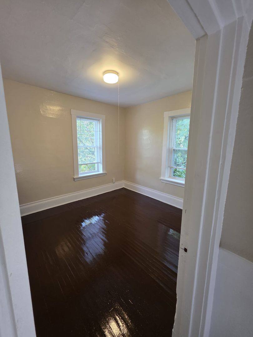 Apartment for rent at 236-240 Locust St, Springfield, MA 01108