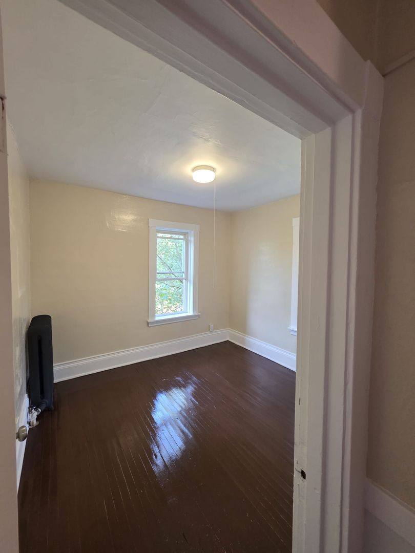 Apartment for rent at 236-240 Locust St, Springfield, MA 01108