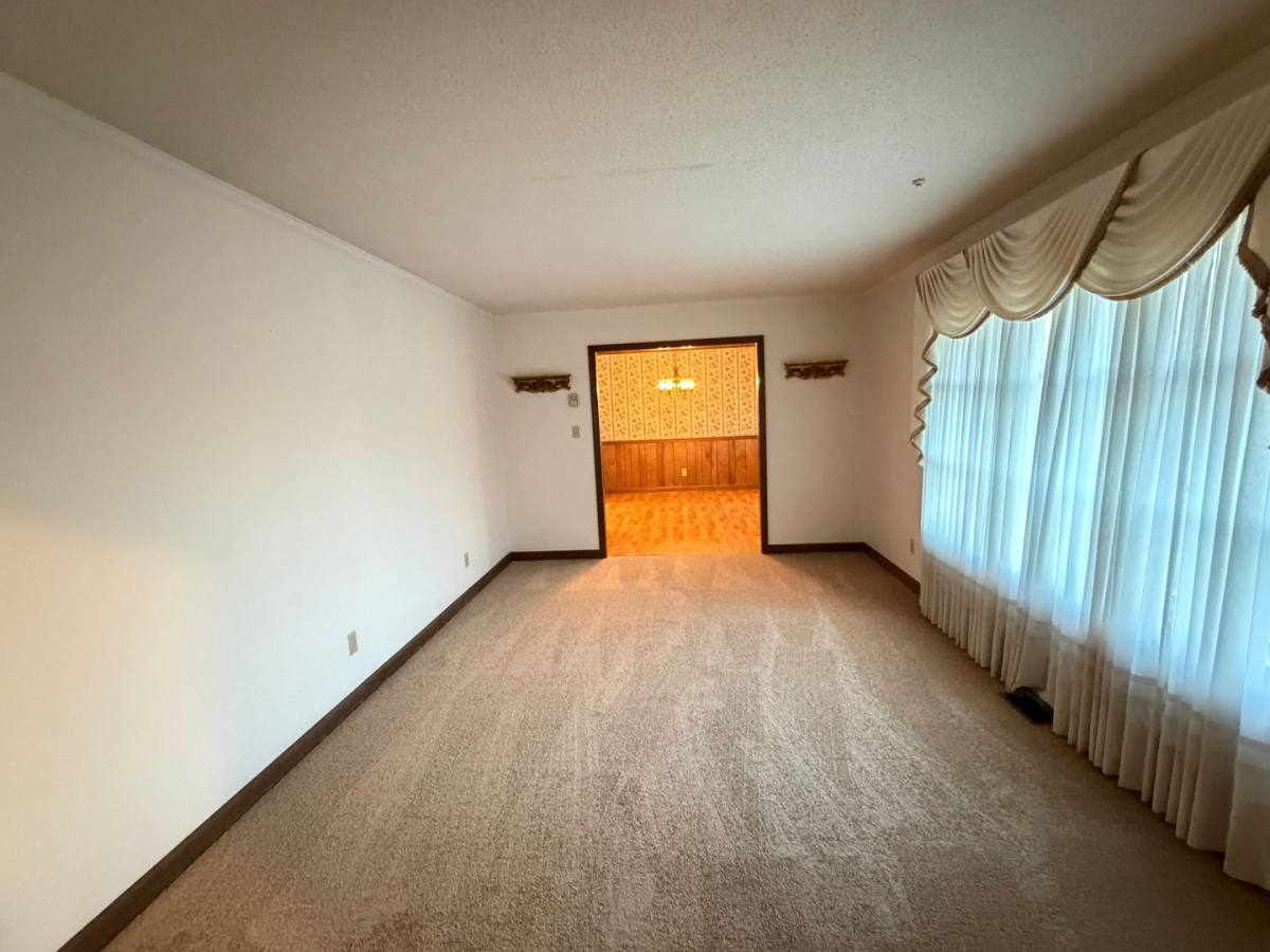 House for rent at 6811 Oakdale Rd, Liberty, NC 27298