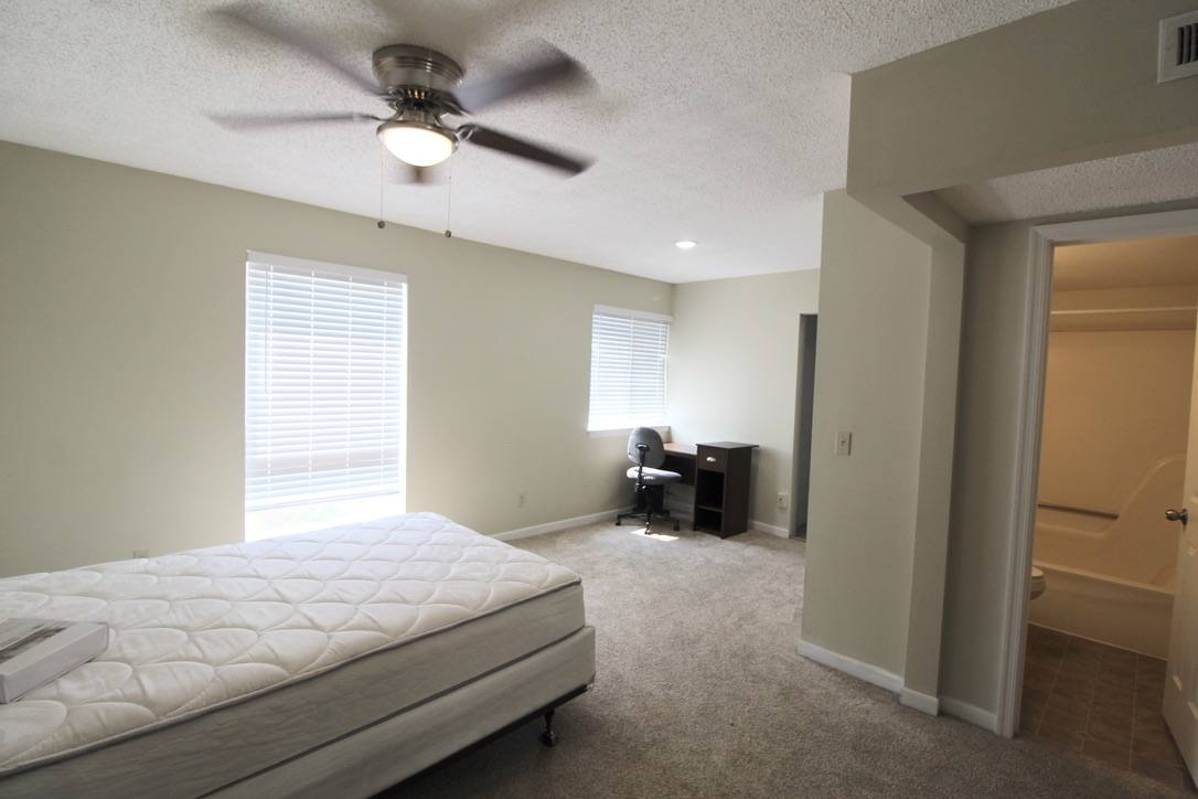 Condo for rent at 1360C Hunters Rd, Harrisonburg, VA 22801
