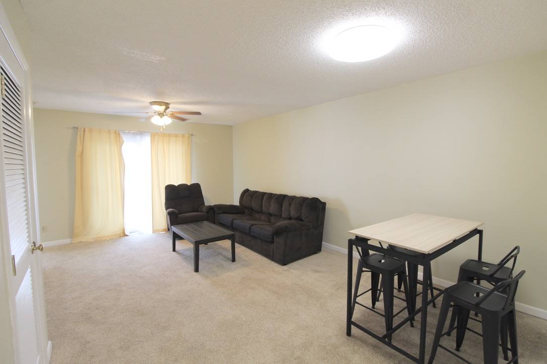 Condo for rent at 1360C Hunters Rd, Harrisonburg, VA 22801