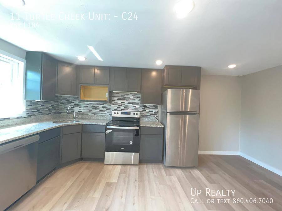 Apartment for rent at 11 Turtle Creek #C24, East Hartford, CT 06108