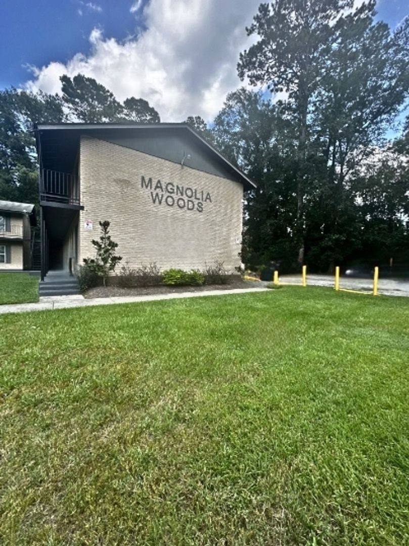 Apartment for rent at 312 N Chestnut St, Hammond, LA 70401
