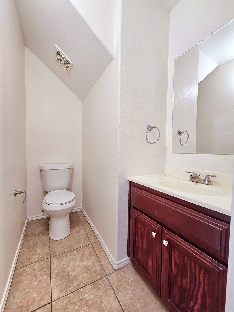 Apartment for rent at 813 W Arroyo Park Lane, Harlingen, TX 78550