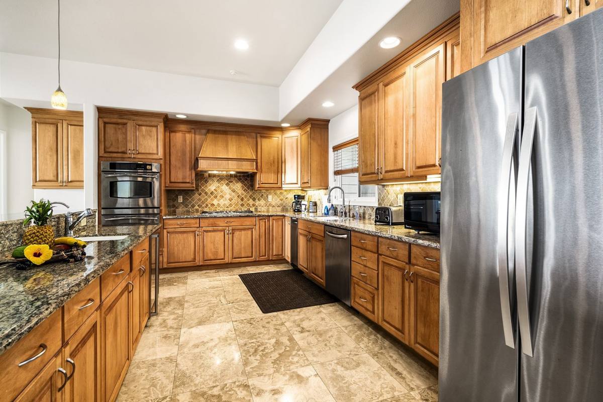 House for rent at 73-1451 Kukuna St, Kailua Kona, HI 96740