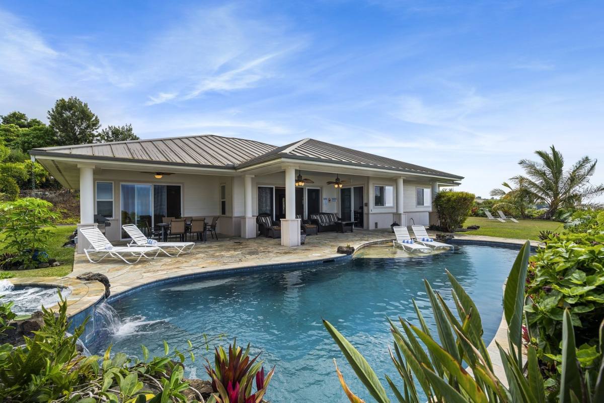 House for rent at 73-1451 Kukuna St, Kailua Kona, HI 96740