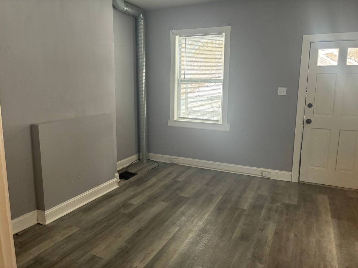 House for rent at 1 Balsam St, Pittsburgh, PA 15202