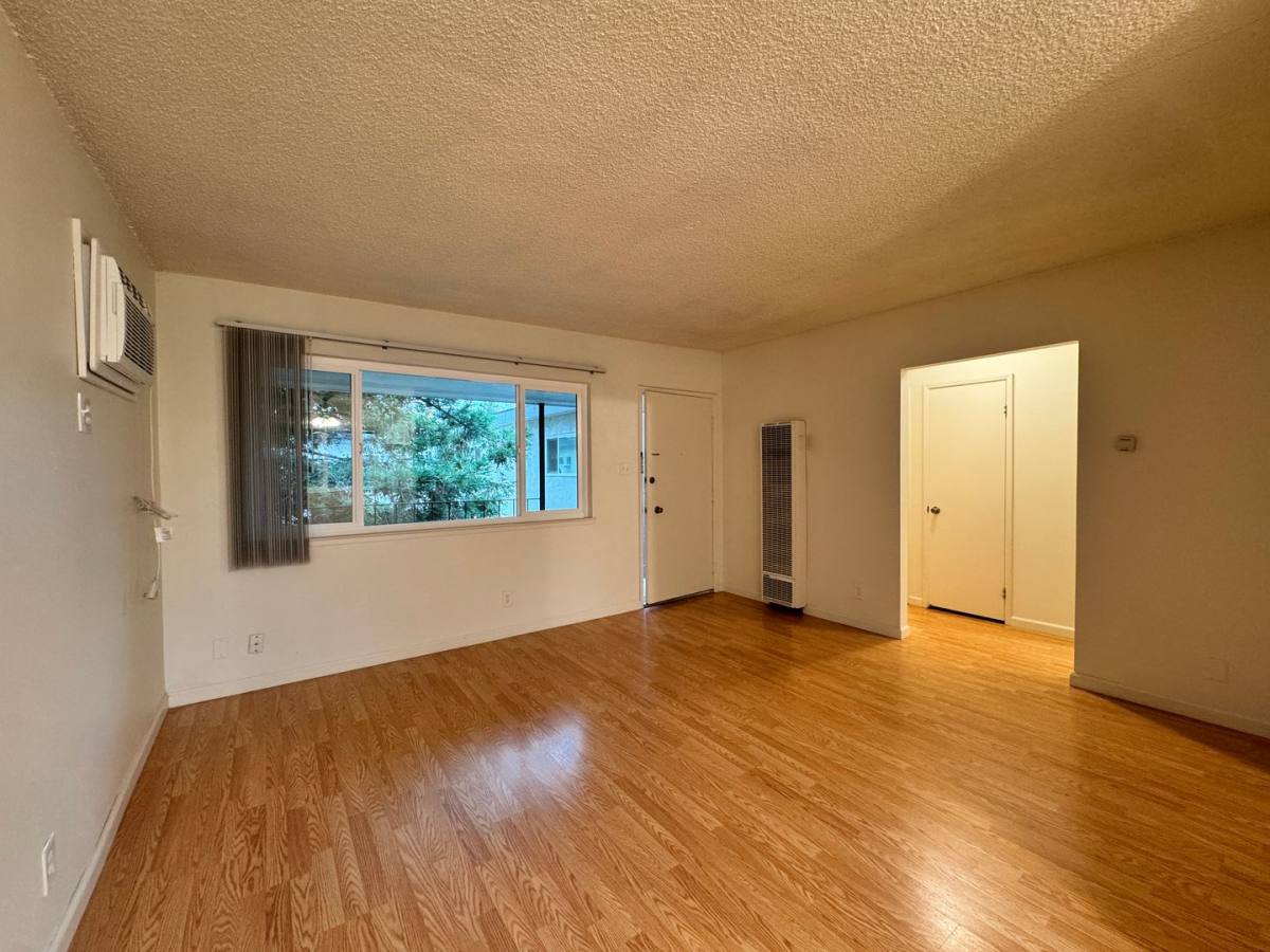 Apartment for rent at 3810 H St, Sacramento, CA 95816