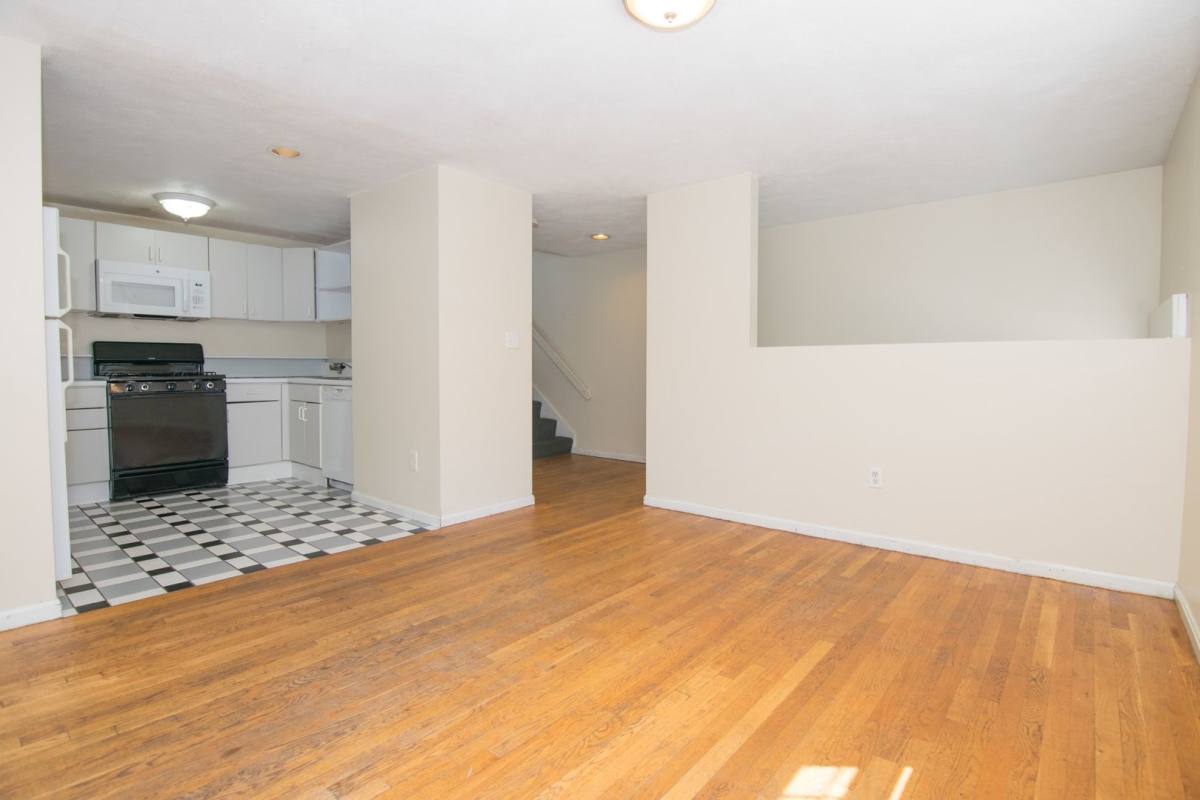 Townhouse for rent at 141 Glenville Ave #133, Allston, MA 02134
