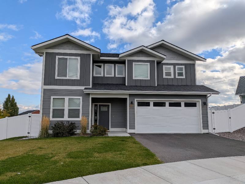 House for rent at 302 Cottage Court, Kalispell, MT 59901