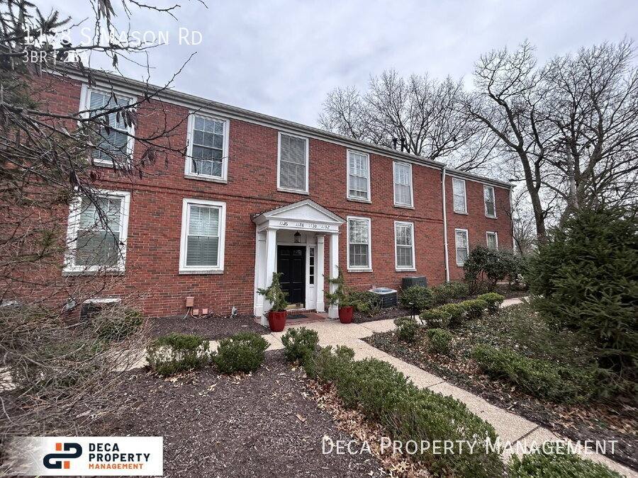 Condo for rent at 1128 S Mason Rd, Saint Louis, MO 63131