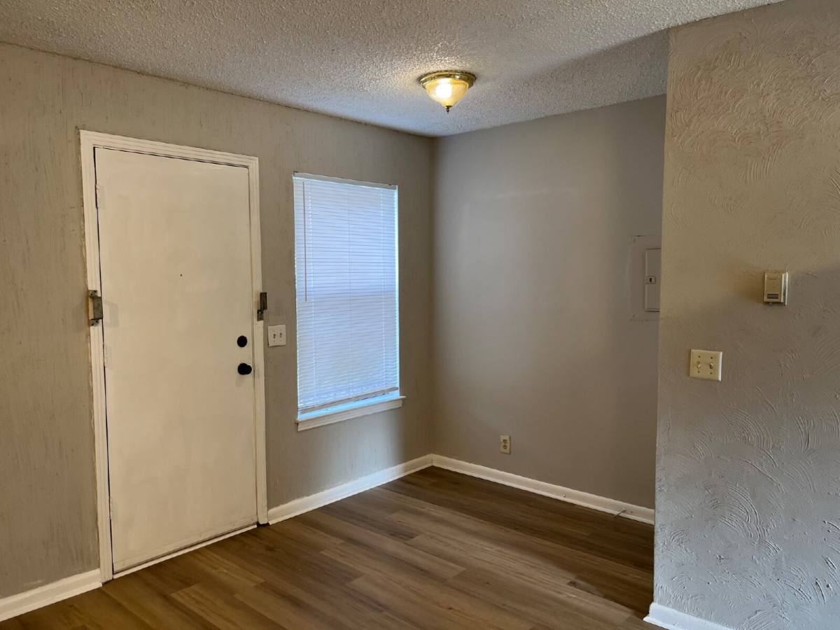 Townhouse for rent at 3010 Delaware St, Nashville, TN 37209