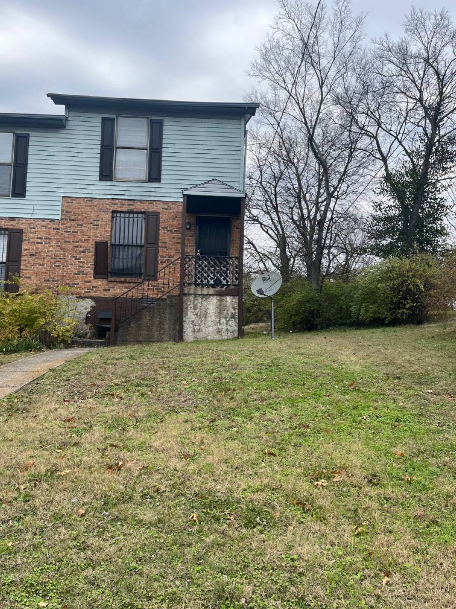 Townhouse for rent at 3010 Delaware St, Nashville, TN 37209