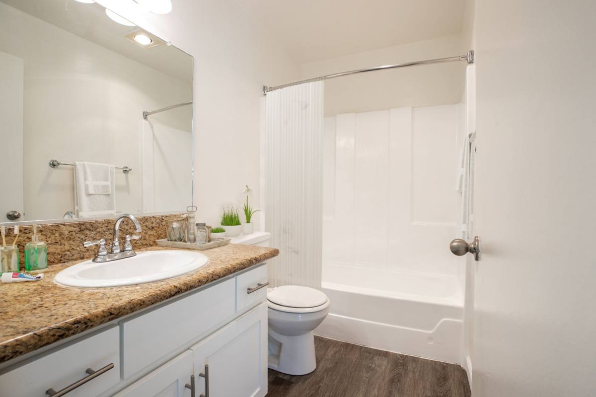 Apartment for rent at 2520 W La Palma Ave, Anaheim, CA 92801
