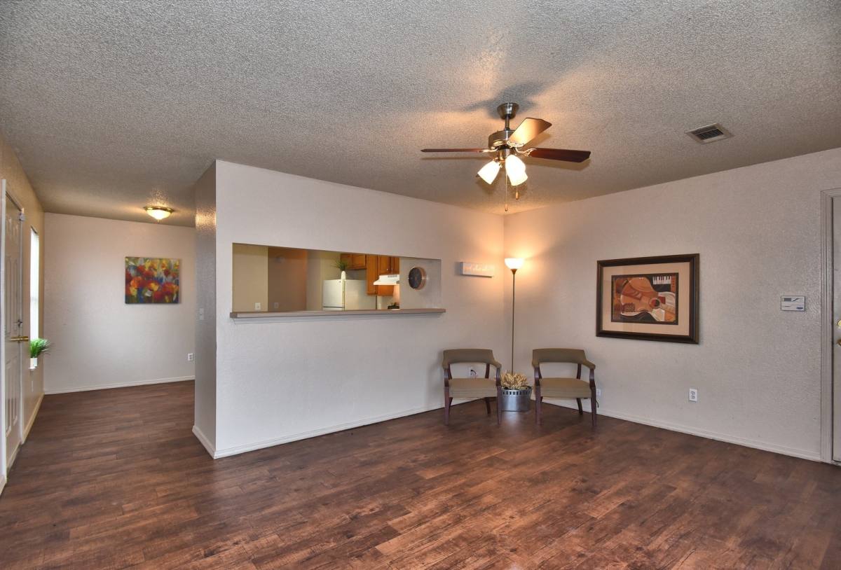 Apartment for rent at 701 S Lynn St, Bristow, OK 74010