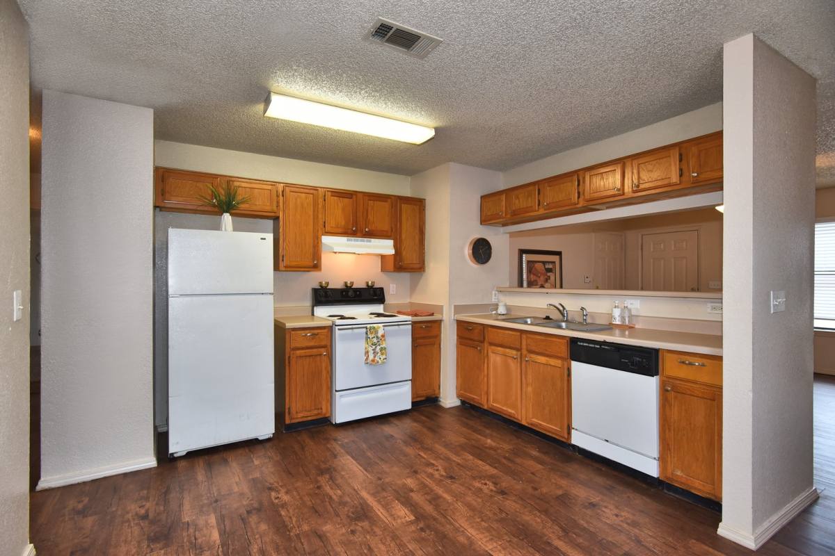 Apartment for rent at 701 S Lynn St, Bristow, OK 74010