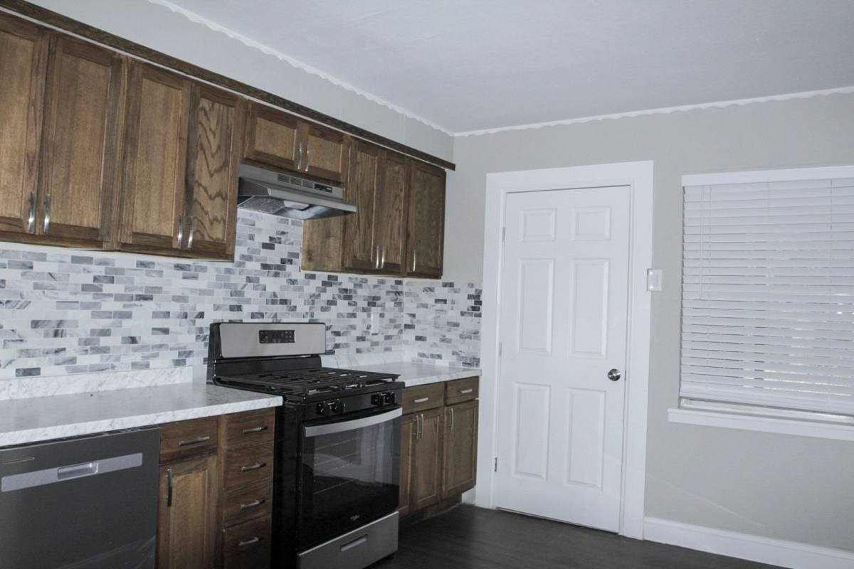 House for rent at 6713 Pecan Park Dr, Fort Worth, TX 76118