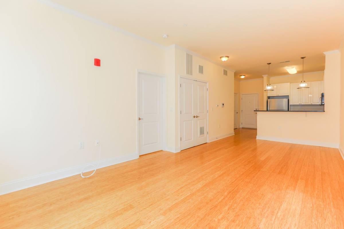 Apartment for rent at 12 Main St, Edgewater, NJ 07020
