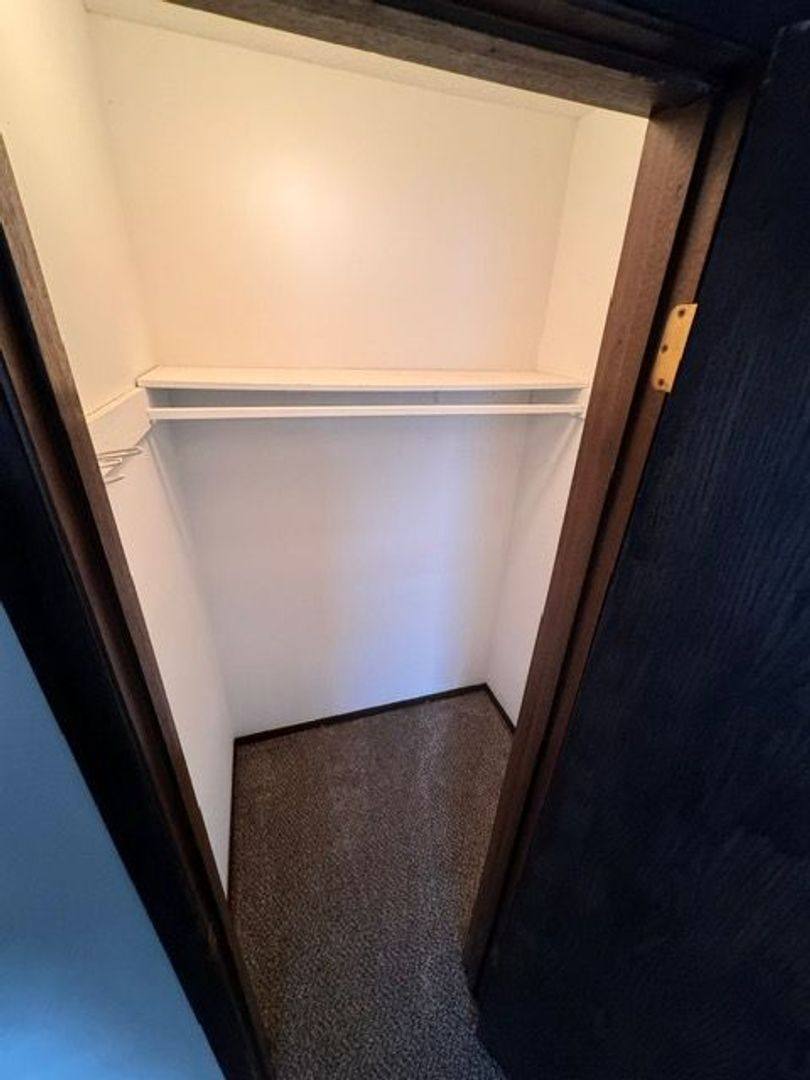 Apartment for rent at 2111 Kasold Dr, Lawrence, KS 66047