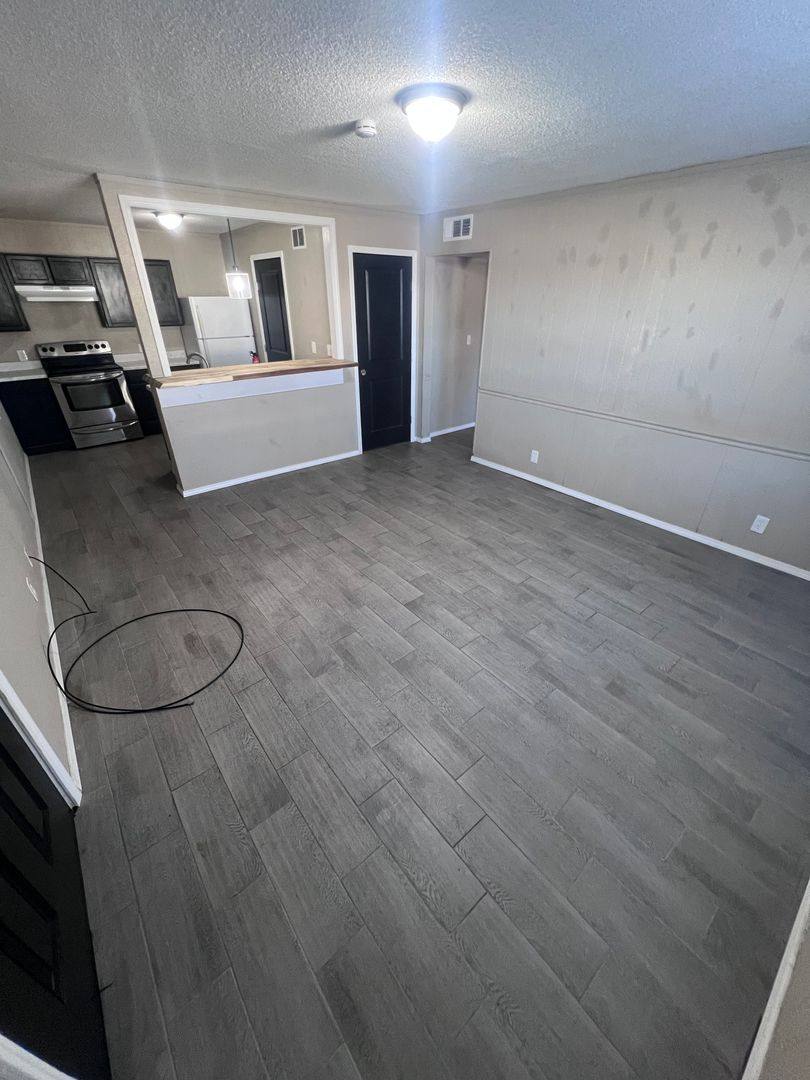 Apartment for rent at 528 E Washignton, Pittsburg, KS 66762