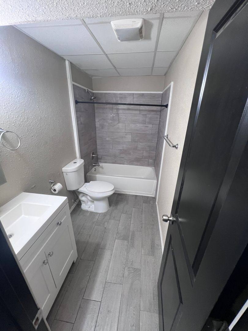 Apartment for rent at 528 E Washignton, Pittsburg, KS 66762