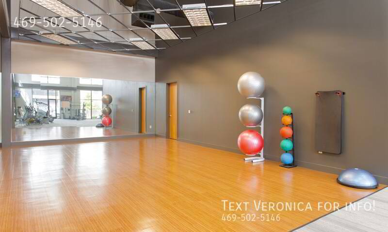 Apartment for rent at 900 Matisse Dr, Fort Worth, TX 76107