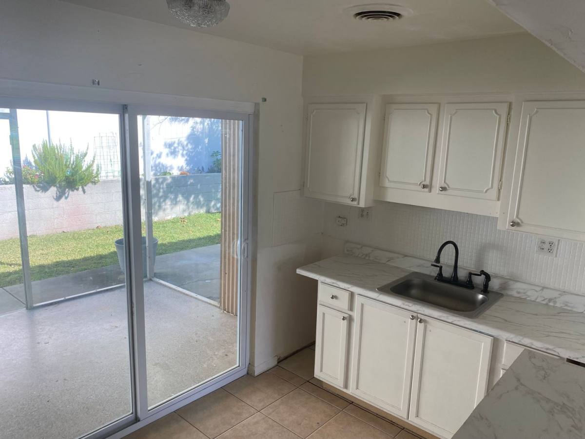 House for rent at 501 University Blvd, Daytona Beach, FL 32118