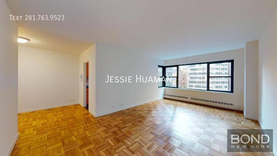 Apartment for rent at 412 E 55th St #7, New York, NY 10022
