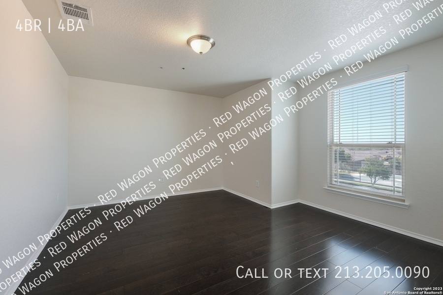 House for rent at 11723 Bricewood Heights, Helotes, TX 78023