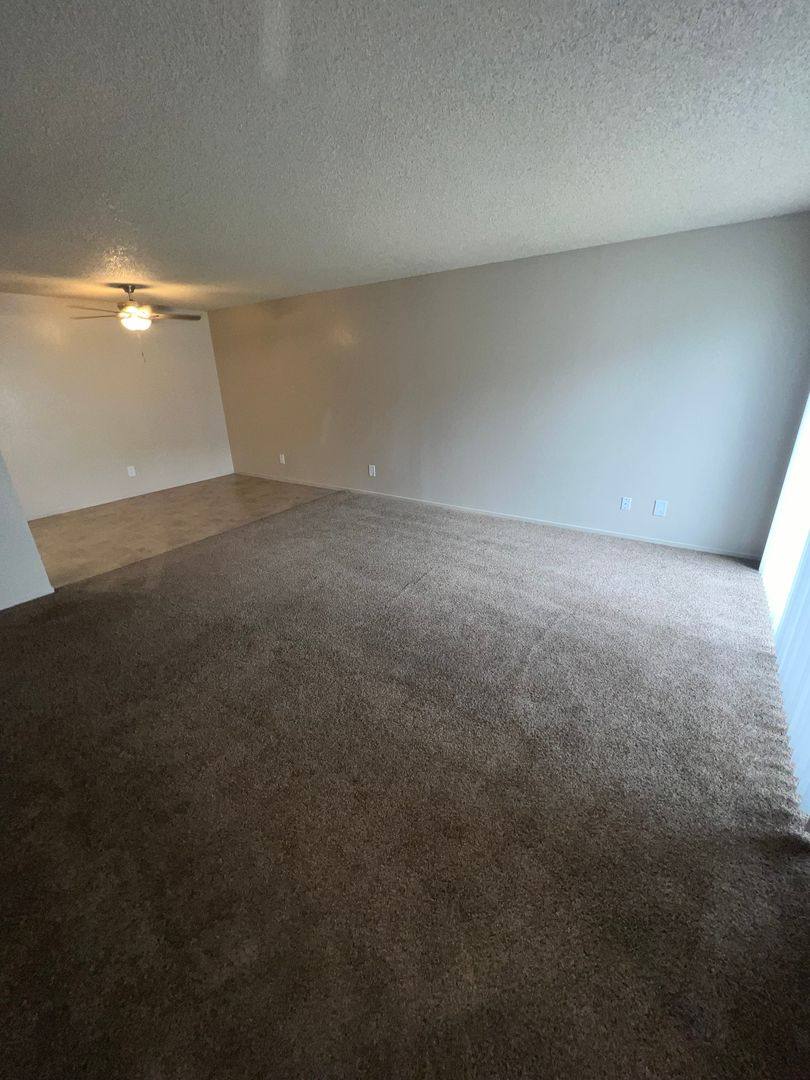 Apartment for rent at 265 E Hanford Armona Rd, Lemoore, CA 93245