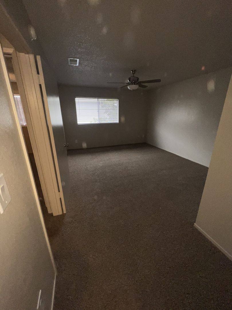 Apartment for rent at 265 E Hanford Armona Rd, Lemoore, CA 93245