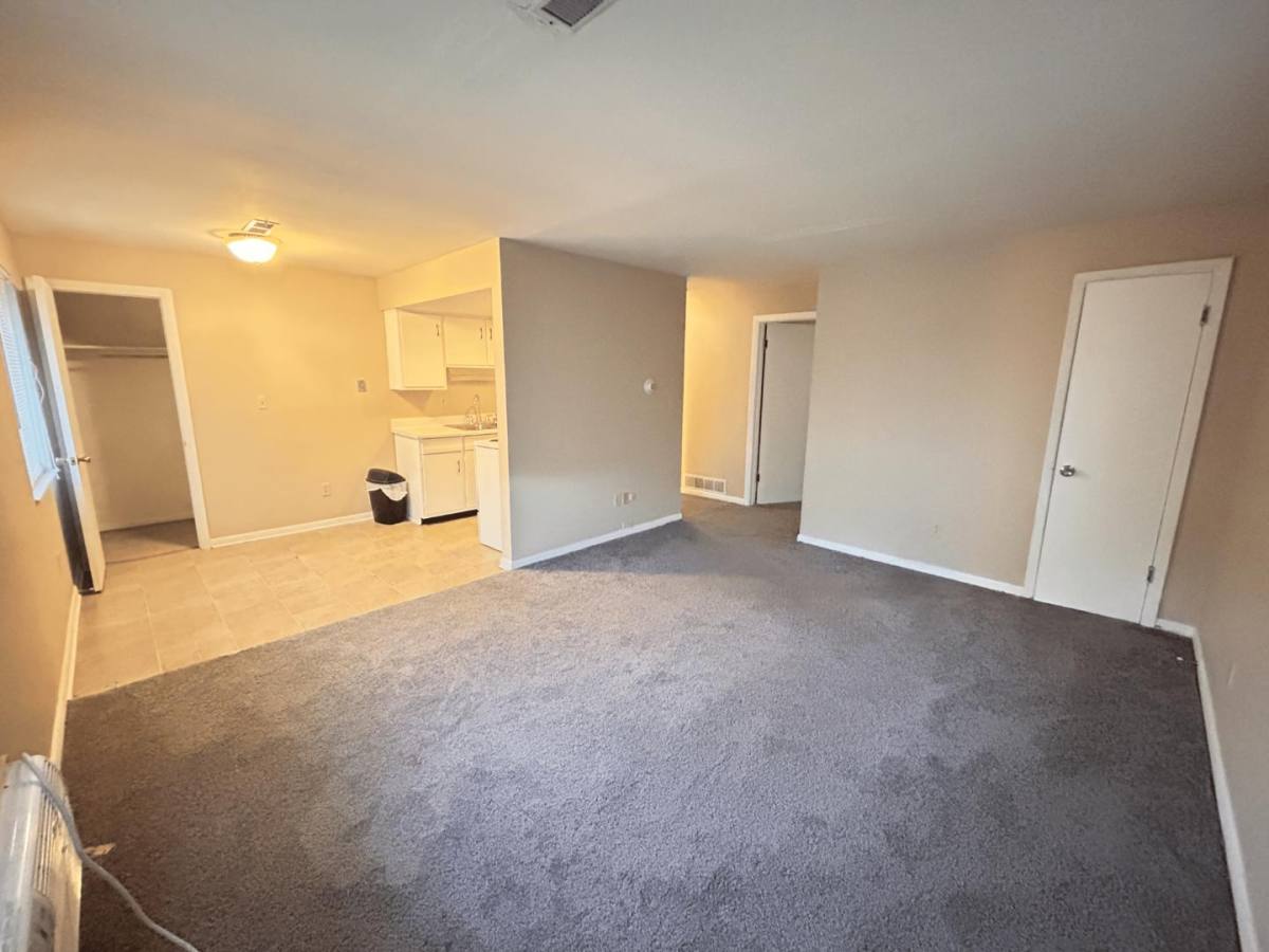 Apartment for rent at 1124 Case Court #1126, Miamisburg, OH 45342