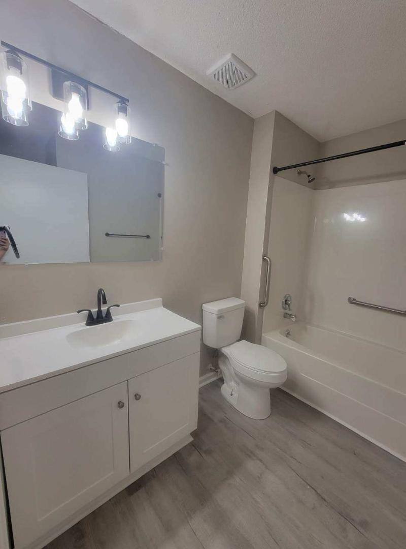 Apartment for rent at 108 Brooks Blvd #F06, Fort Valley, GA 31030