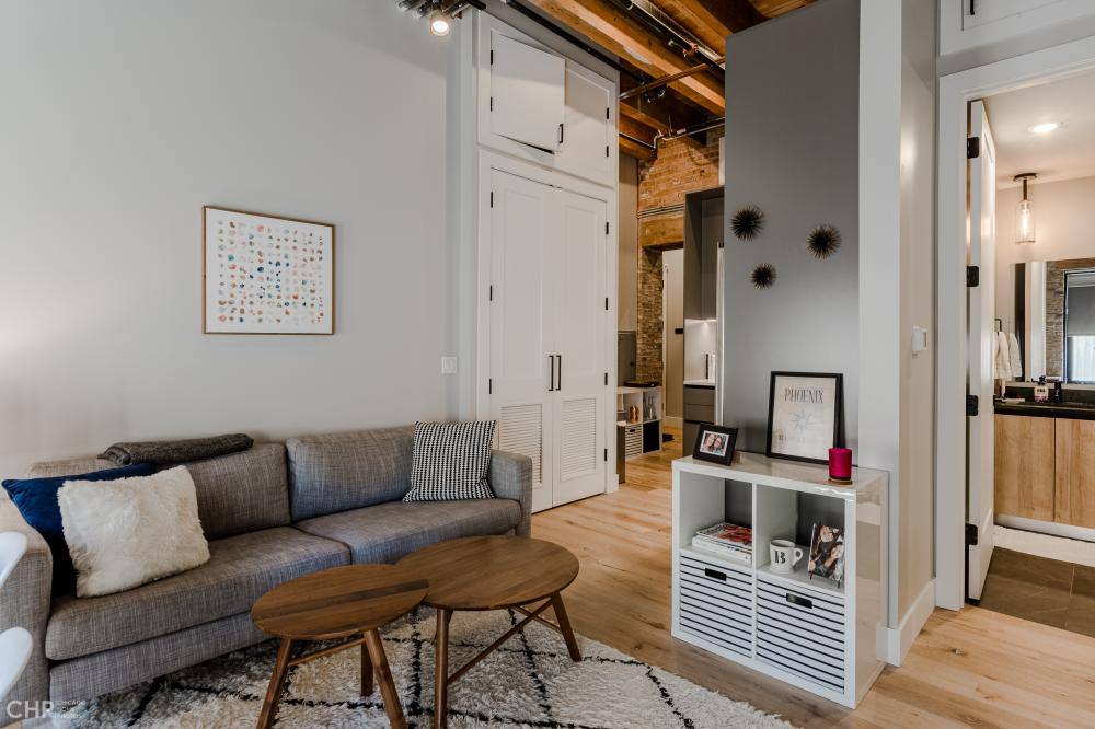 Apartment for rent at 729 N Sangamon, Chicago, IL 60642