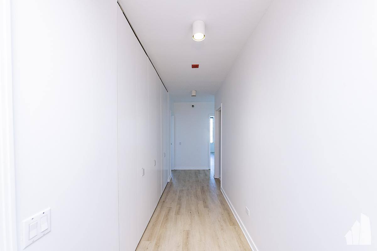 Condo for rent at 501 N Clinton St #2502, Chicago, IL 60647