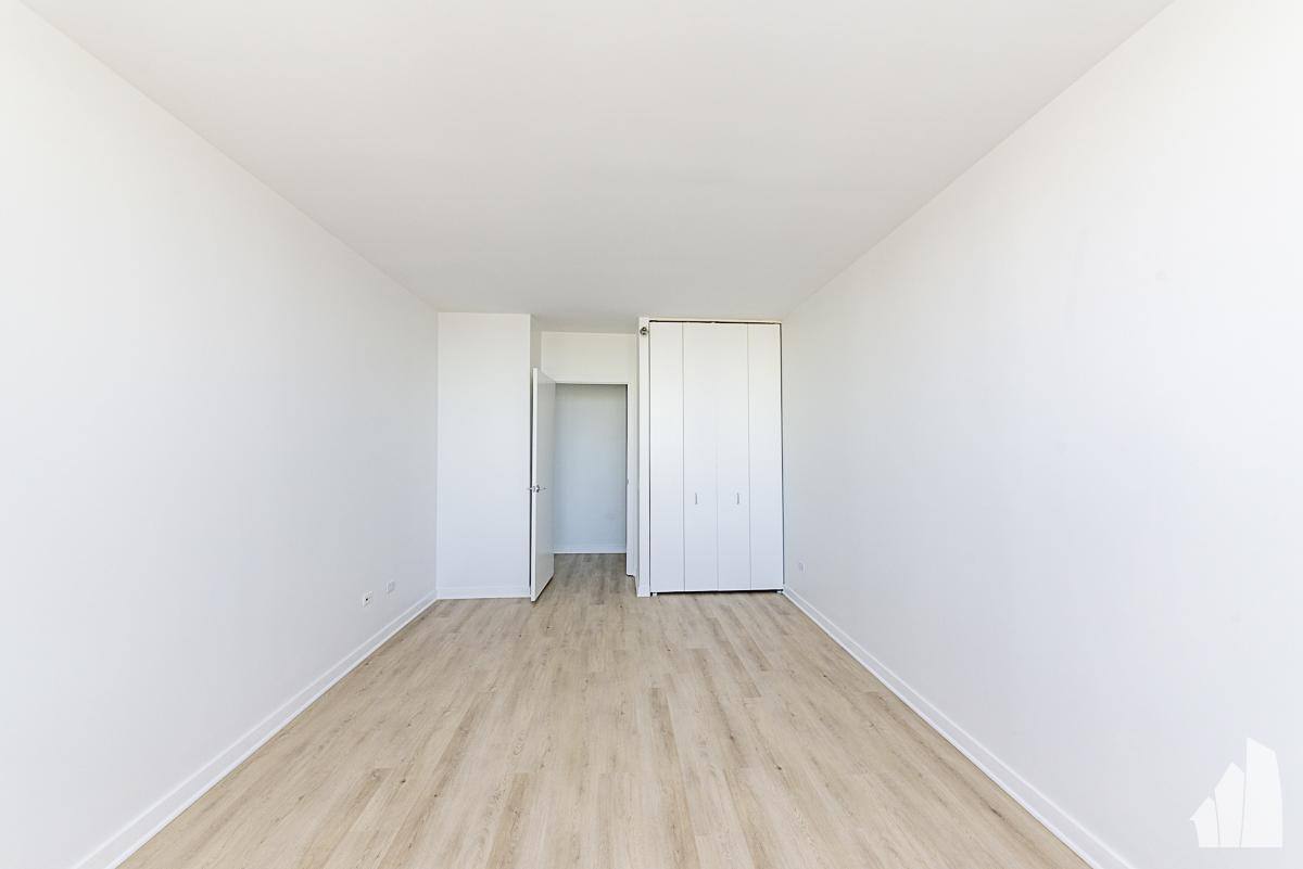 Condo for rent at 501 N Clinton St #2502, Chicago, IL 60647