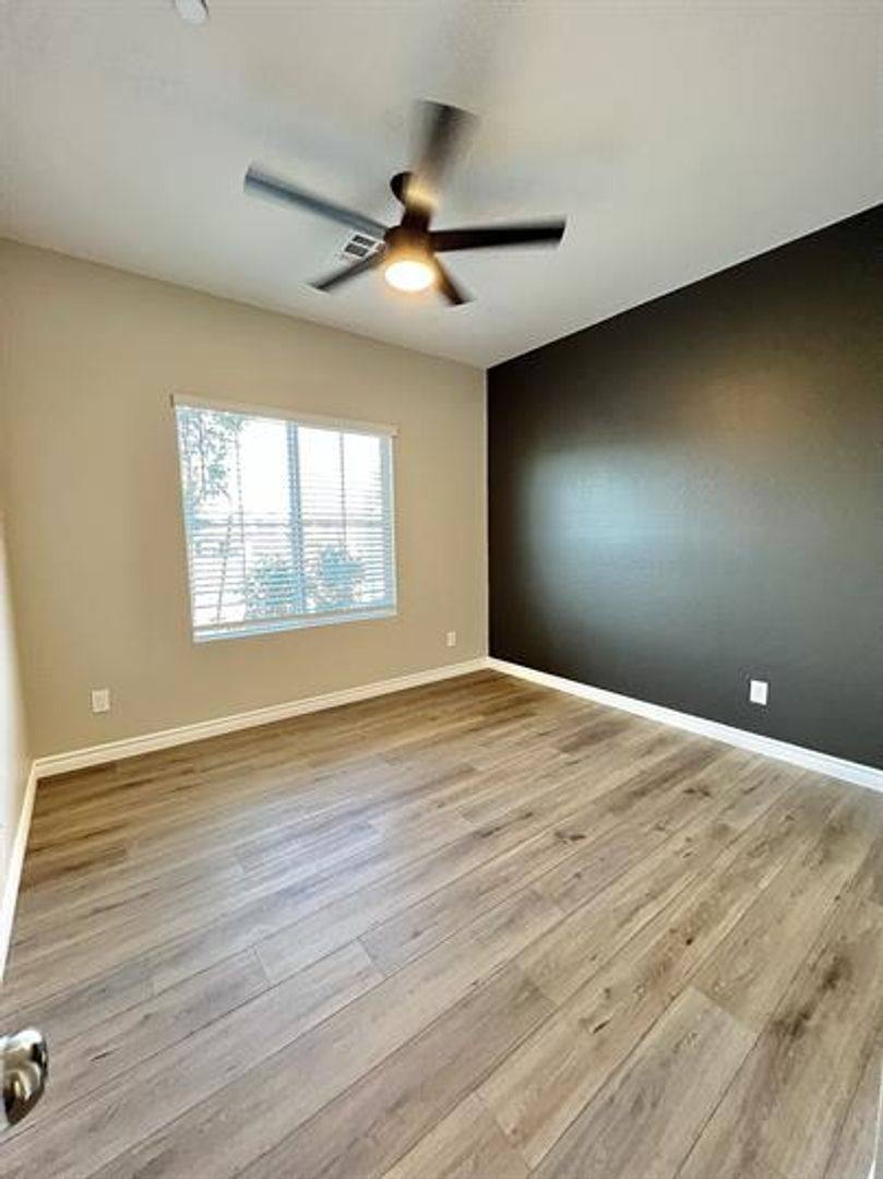 Townhouse for rent at 206 Callen Falls Ave, Henderson, NV 89011