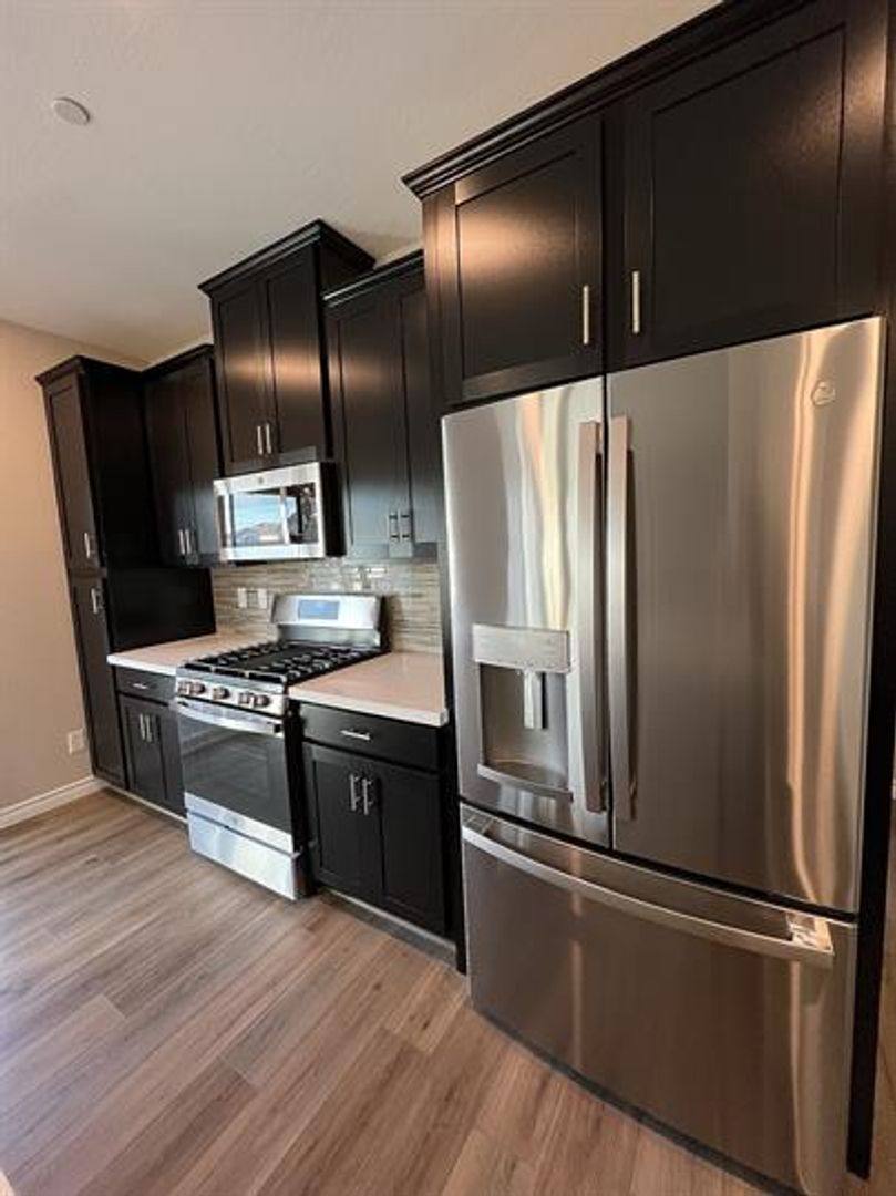 Townhouse for rent at 206 Callen Falls Ave, Henderson, NV 89011