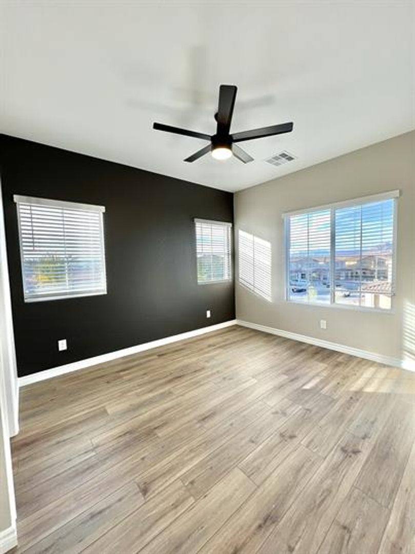 Townhouse for rent at 206 Callen Falls Ave, Henderson, NV 89011