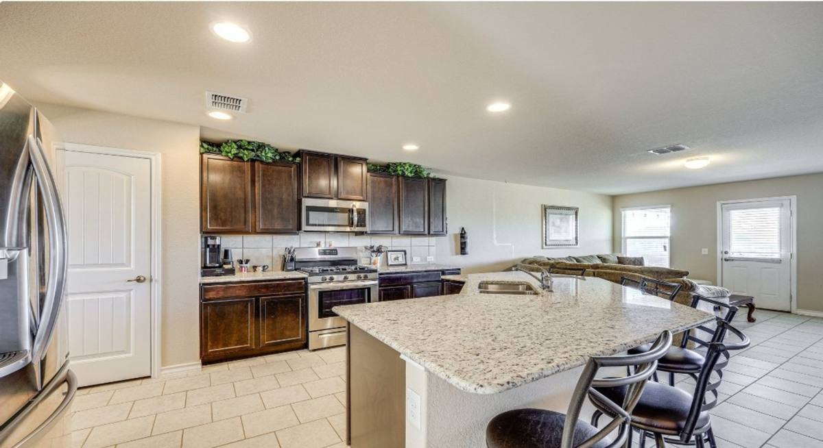 House for rent at 11723 Faldo Way, San Antonio, TX 78221