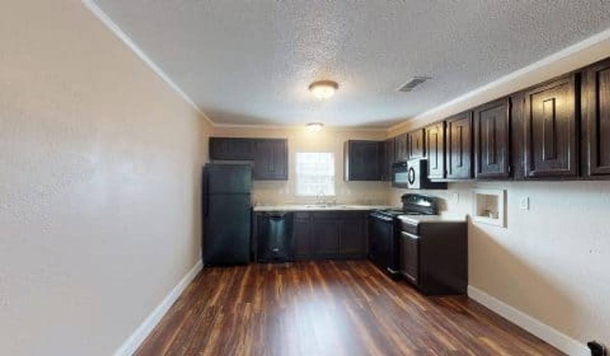 Apartment for rent at 149 Michael Ave, Buffalo, TX 75831