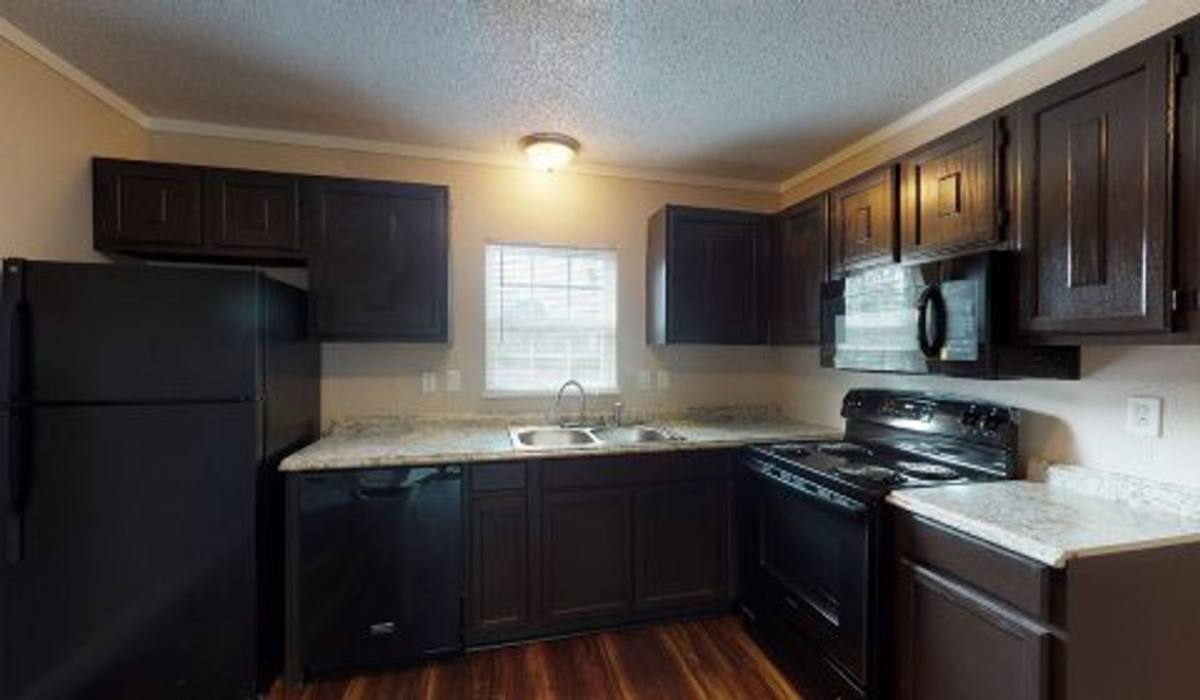 Apartment for rent at 149 Michael Ave, Buffalo, TX 75831