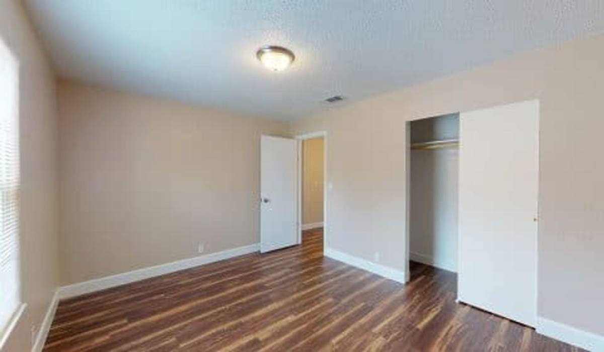 Apartment for rent at 149 Michael Ave, Buffalo, TX 75831