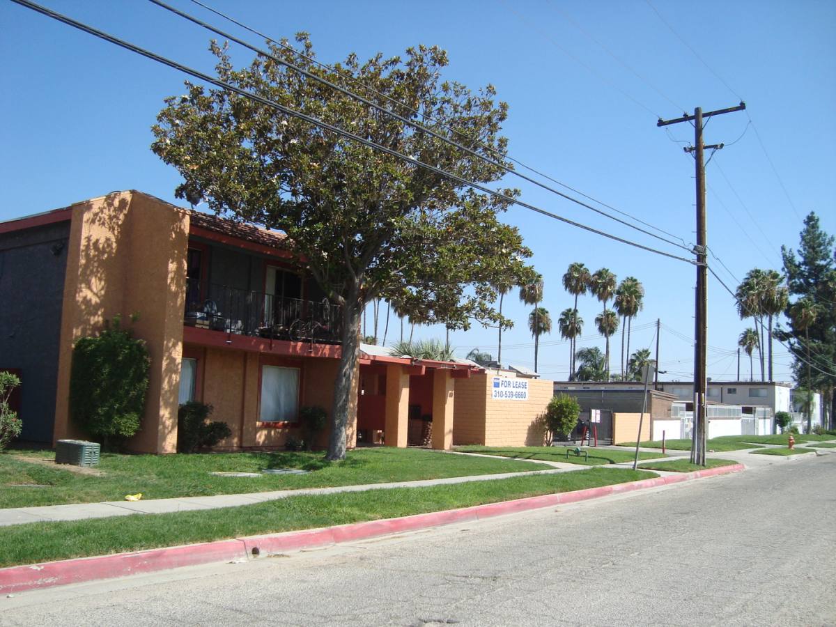 Apartment for rent at 2991 Mountain Ave, San Bernardino, CA 92404