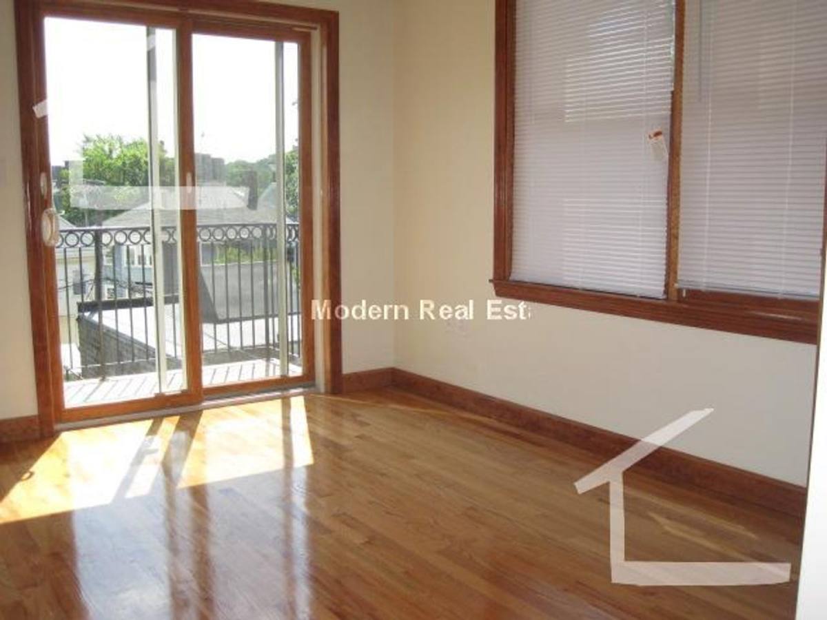 Townhouse for rent at 106 Allston St #3, Allston, MA 02134