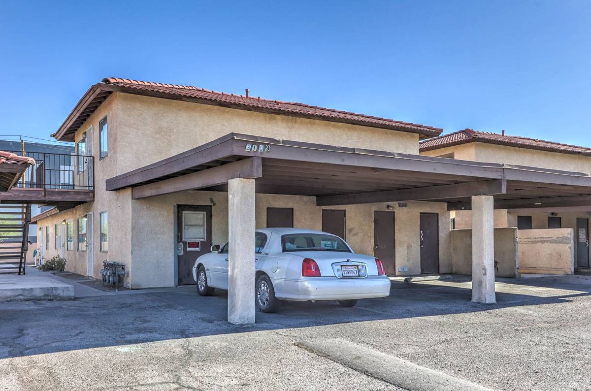 Apartment for rent at 3109 N Walnut Rd, Las Vegas, NV 89115